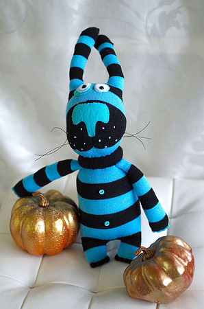 Striped hare