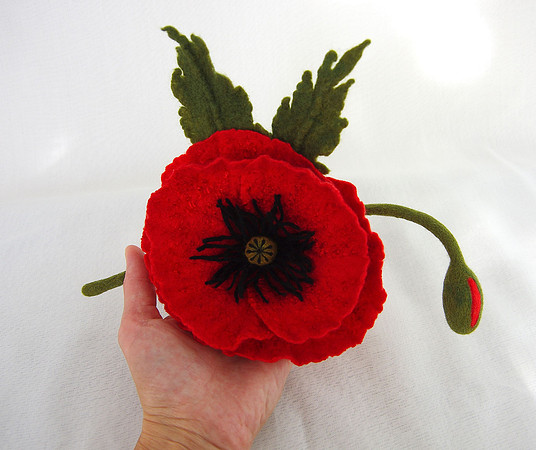 Big red poppy. Felted brooch for hat