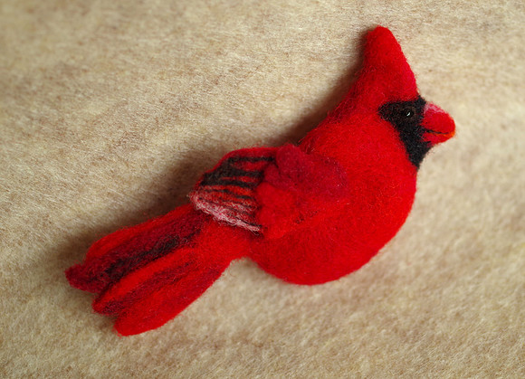Red Cardinal Bird. Brooch